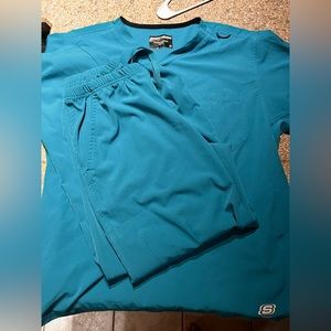 Men’s Skechers scrubs